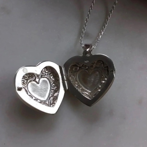 Sterling Silver Heart Locket - Picture 15 of 17